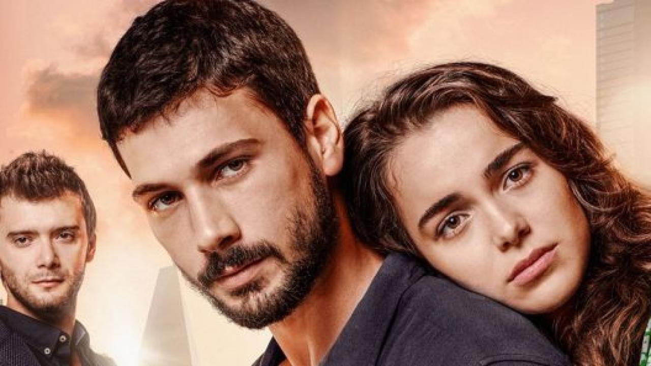 مسلسل الحب يجعلنا نبكي الحلقة 10 مترجمة